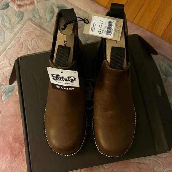 Ariat Brown Leather Chelsea Boots - Picture 3 of 9